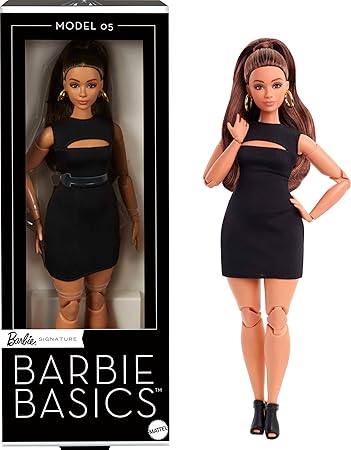 Barbie Basics Modelo 05 Muñeca de coleccionista, minivestido negro y zapatos de tacón, ropa intercambiable con otras muñecas, cuerpo articulado con figura curvilínea y cabeza intercambiable, JBH73